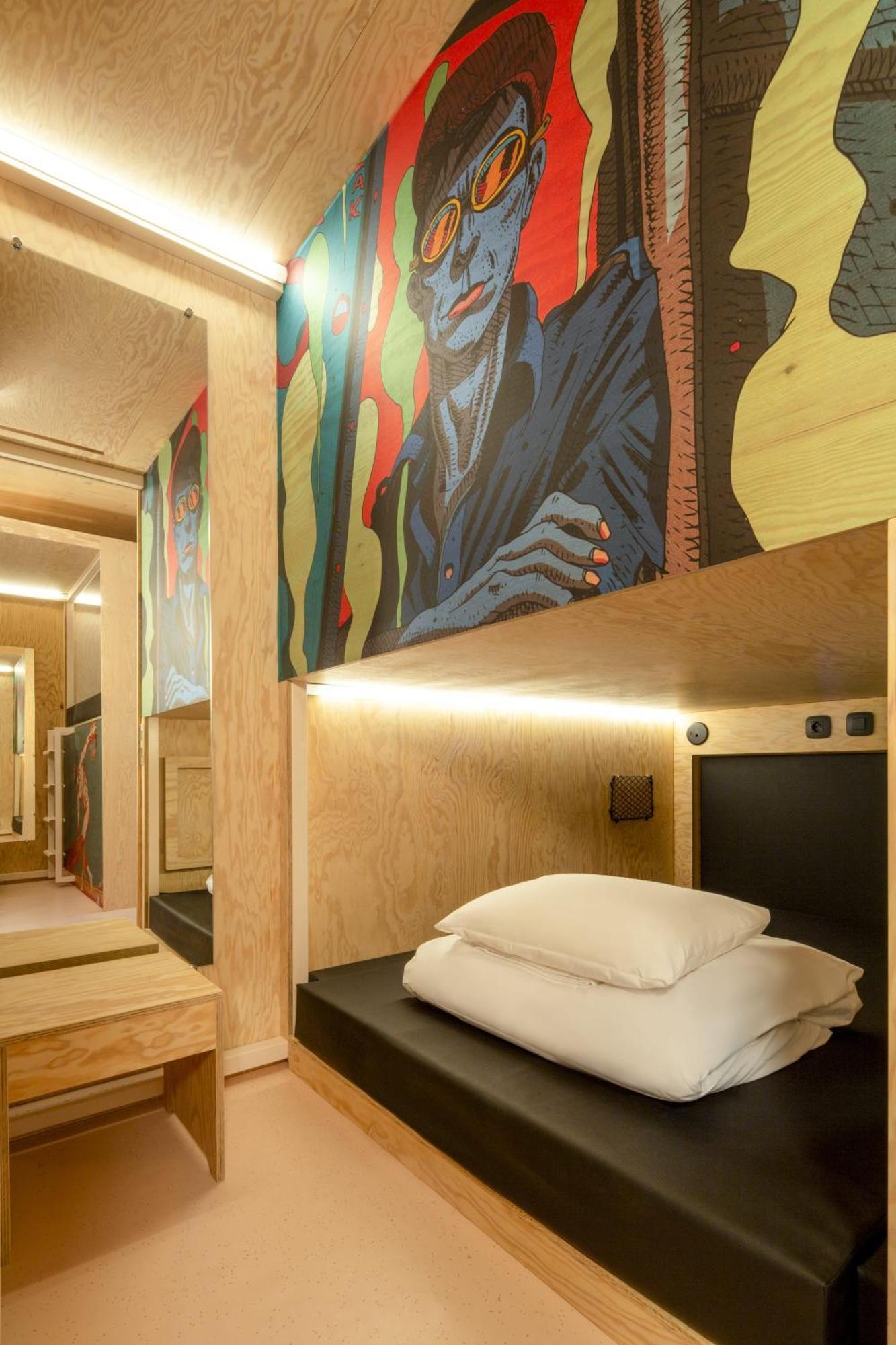 Cabin Room