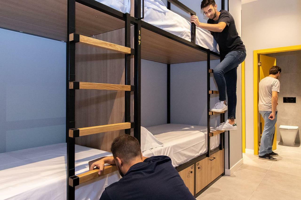 Chambre Privée (8 Adultes)