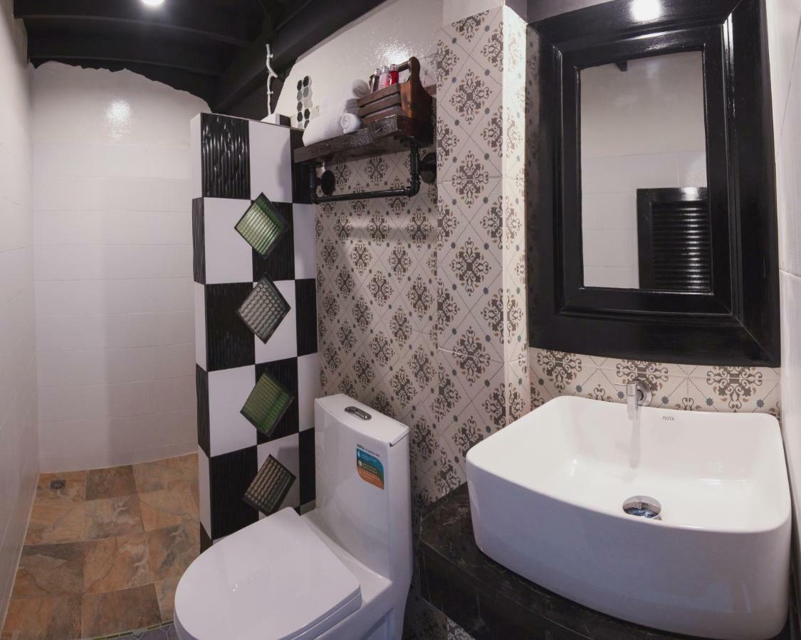 Chambre Triple avec Salle de Bains Commune