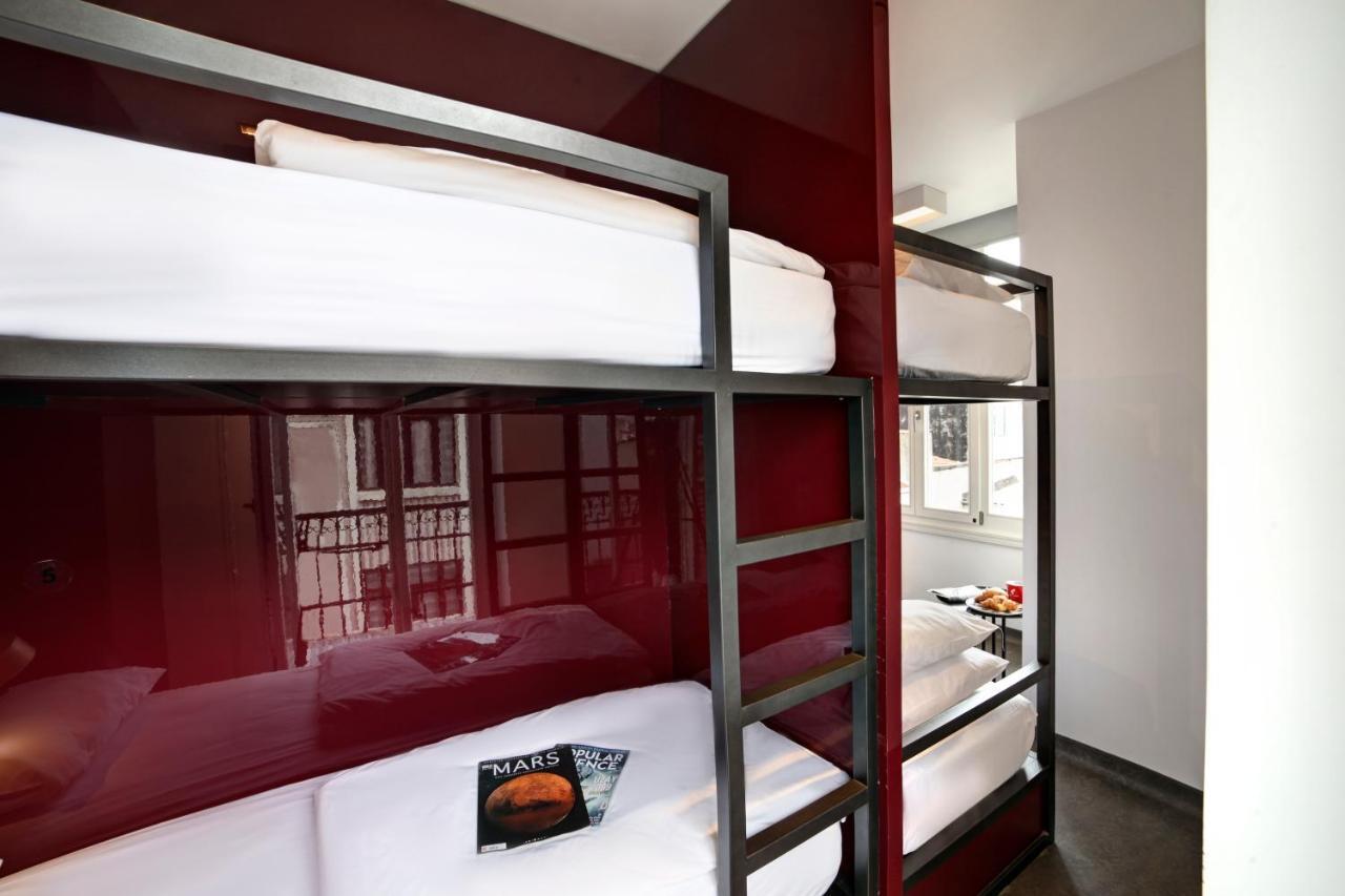 Bed in 6-Bed Female Dormitory Room with Private Bathroom,934051405:JPEG