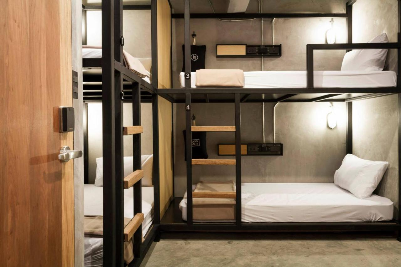 Chambre Familiale avec Salle de Bains Commune