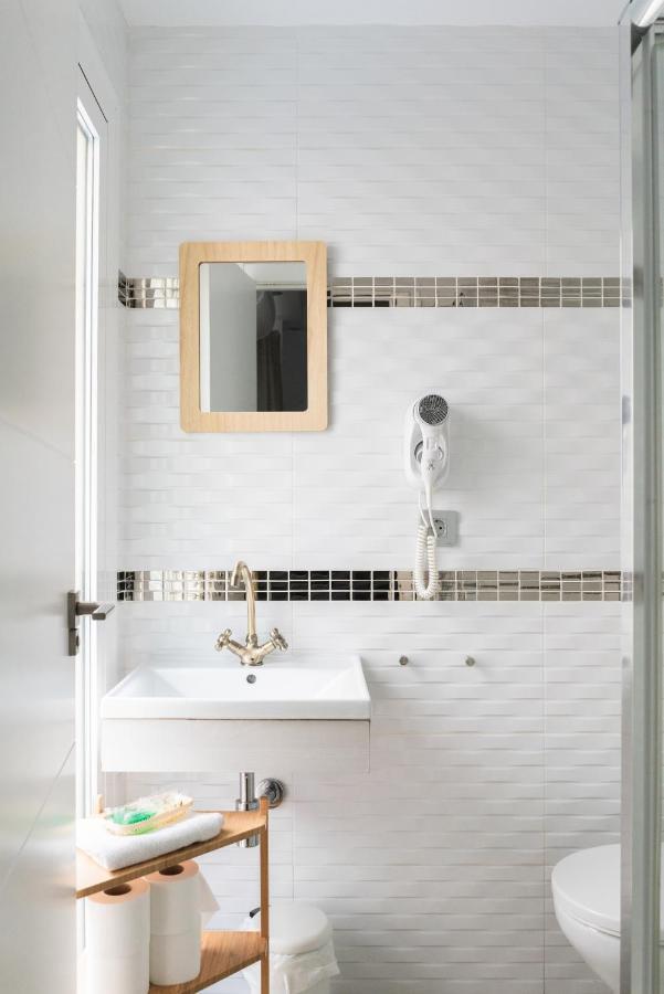 Chambre Quadruple avec Salle de Bains Extérieure