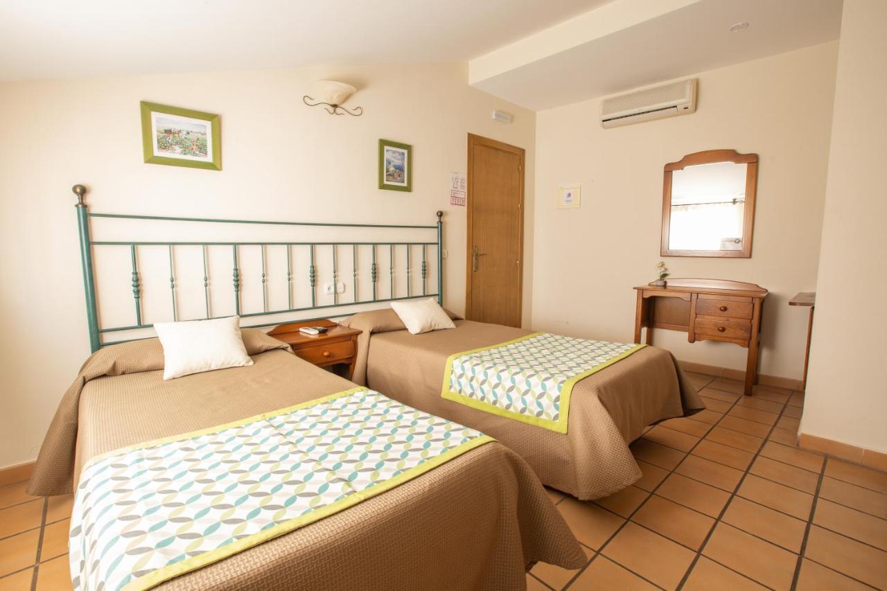Chambre Lits Jumeaux avec Salle de Bains Privative