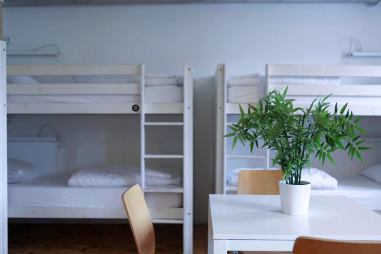 6-Bed Private Room