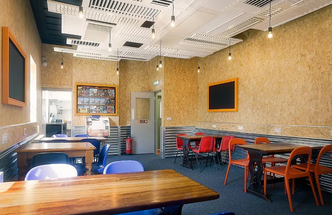 Princes Street Hostel-1