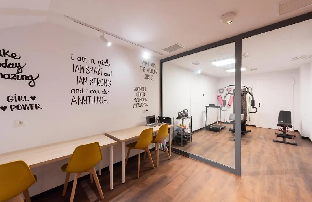 Hostelle - Women Only Hostel Barcelona-1