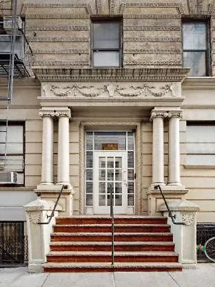 Central Park West Hostel-1