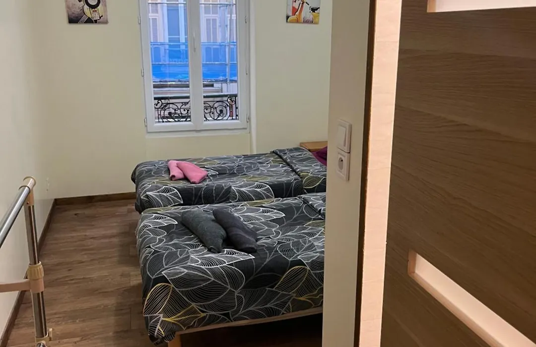 Hostel Lyonnais-1