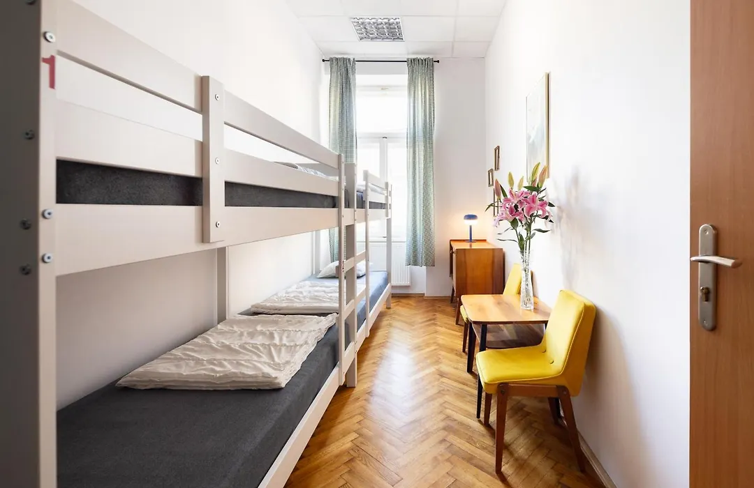 Das Hostel-1