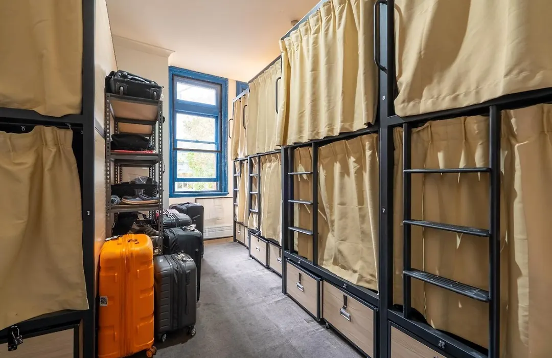 Tequila Sunrise Hostel Sydney-1
