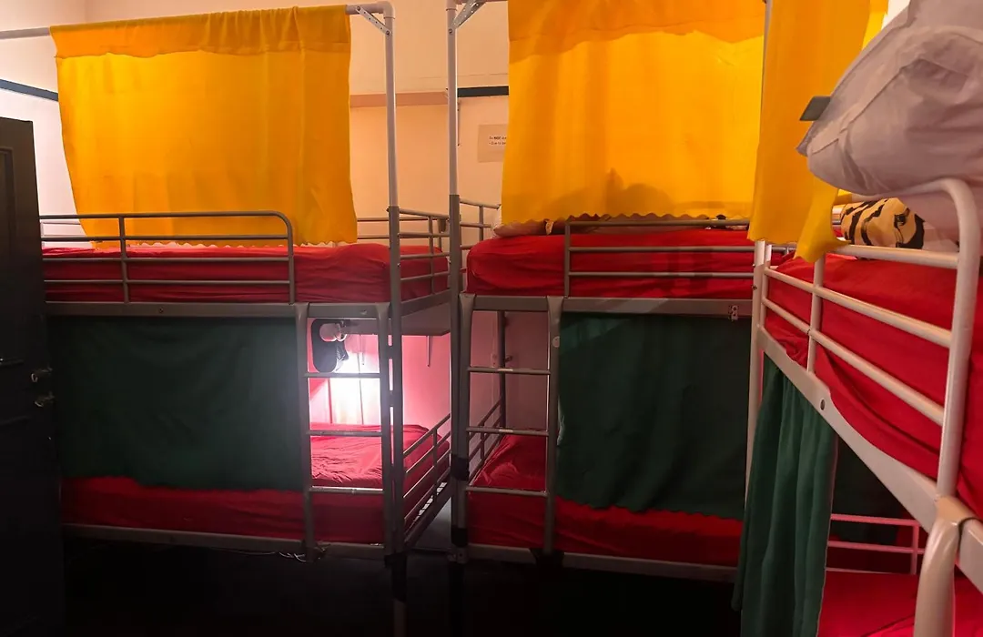 Shiralee Hostel -Note - Valid Passport Required To Check In-1