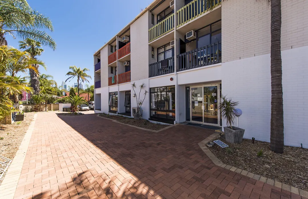 Billabong Backpackers Resort-1