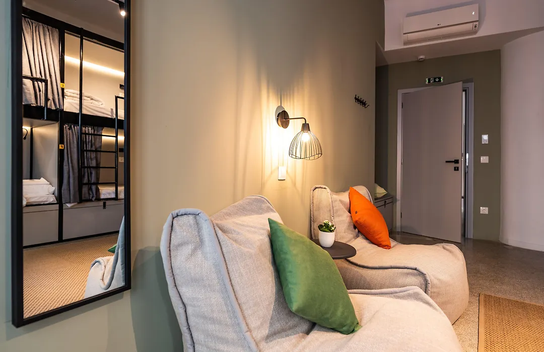 Athens Hub Hostel-1