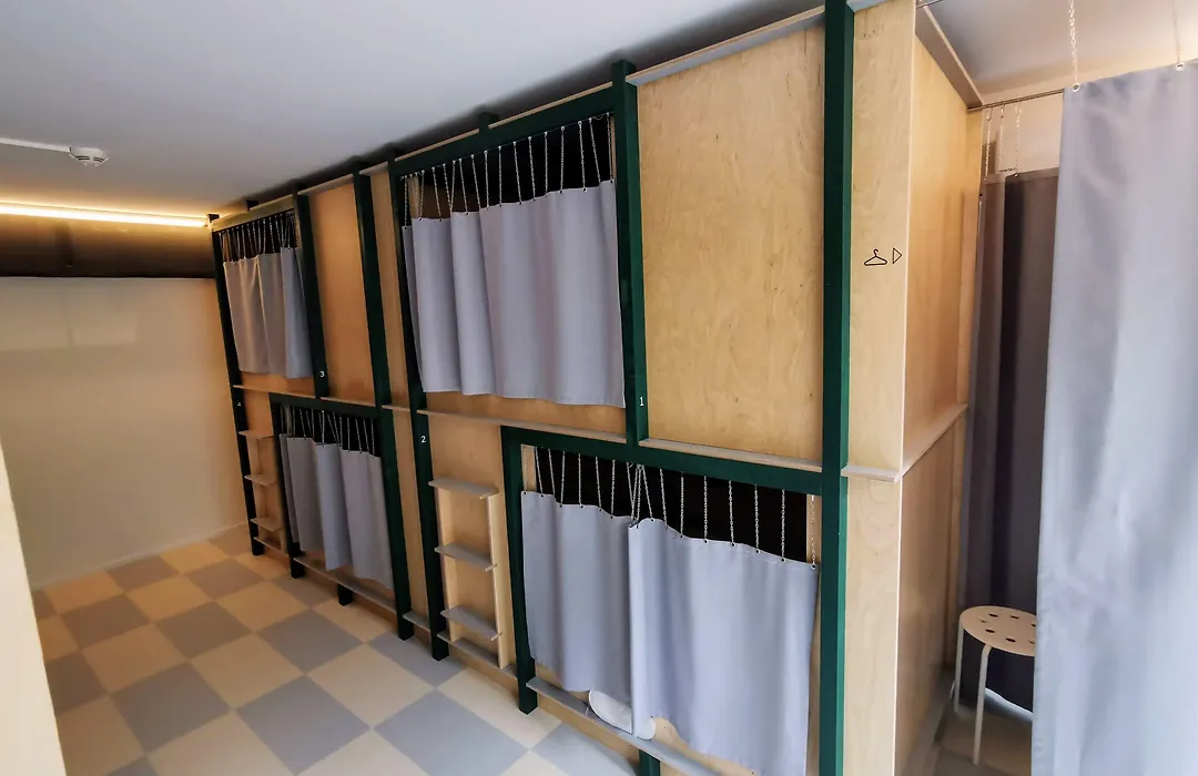 Green Marmot Capsule Hotel Zuerich-1