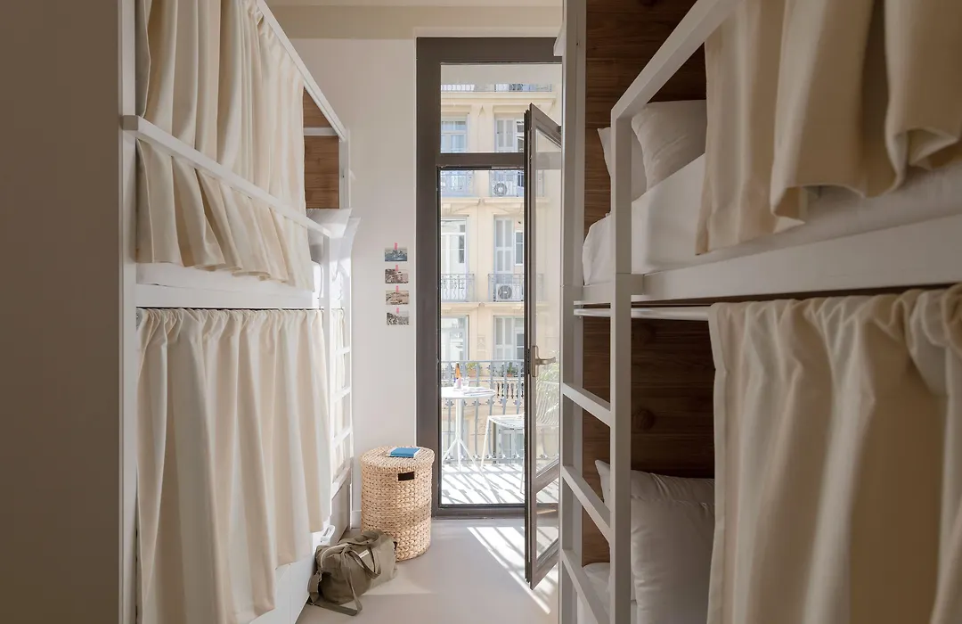 Slo Hostel Nice-1