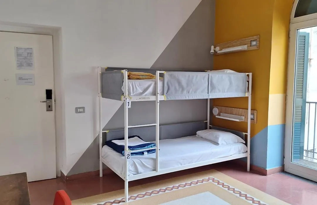 La Controra Hostel Naples-1