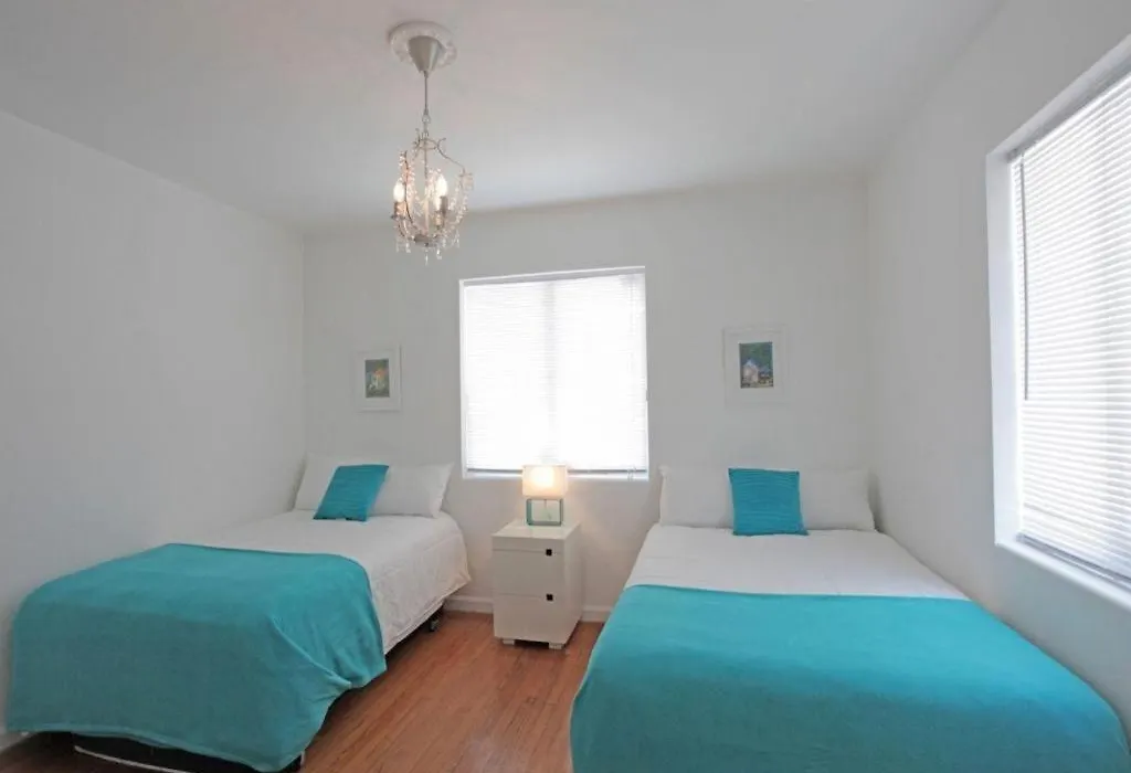 Bikini Hostel, Cafe & Beer Garden - Adults Only-1