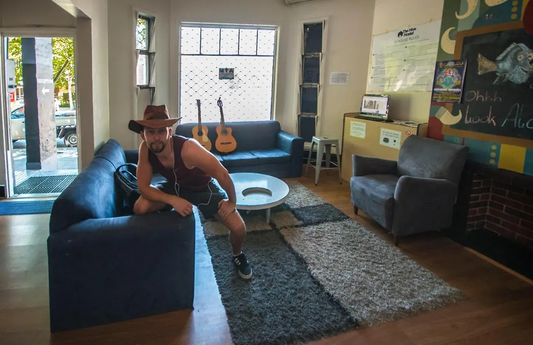 The Hive Hostel - Traveler Friendly, Passport Only-1