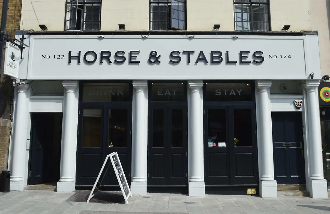The Horse & Stables-1