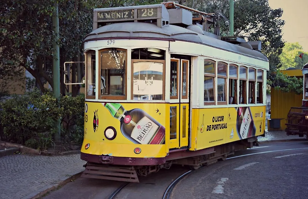 Lisbon Home Host-1