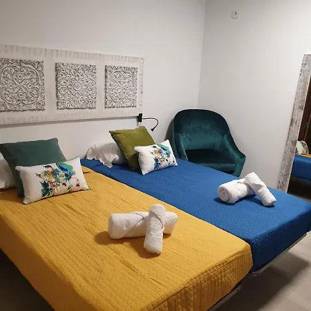Lisbon Hostel Terminal 4-3