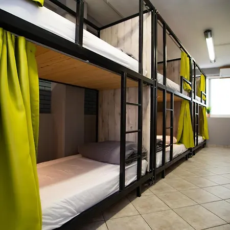 Bedway Athens Hostel-2