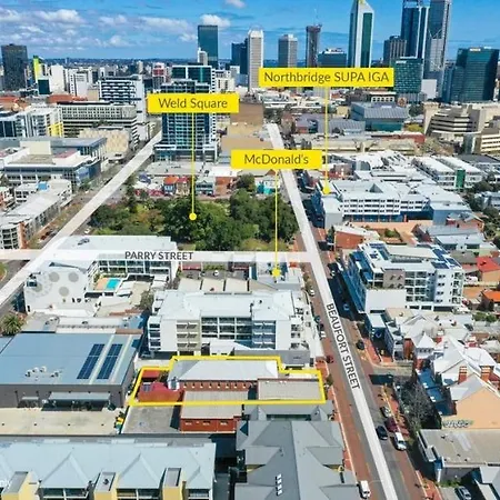 Emu Backpackers Perth - Note - Valid Passport Required For Check In-3