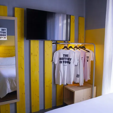 Room Valencia-3