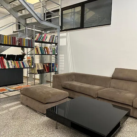 Cconforthotels Host Bari Centrale-3