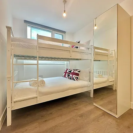 264 Pentonville road-3