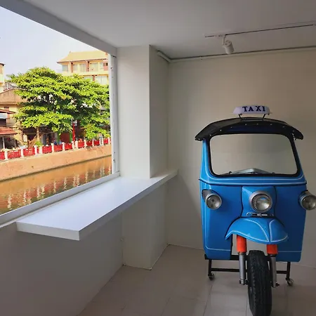 Line Bangkok Hostel-3