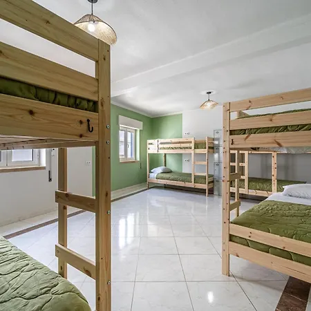 Sandy Bottoms Hostel-3