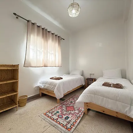 Orange Surf House-2