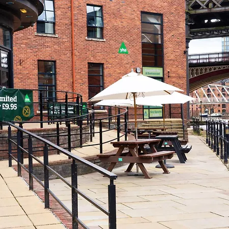 Yha Manchester-3
