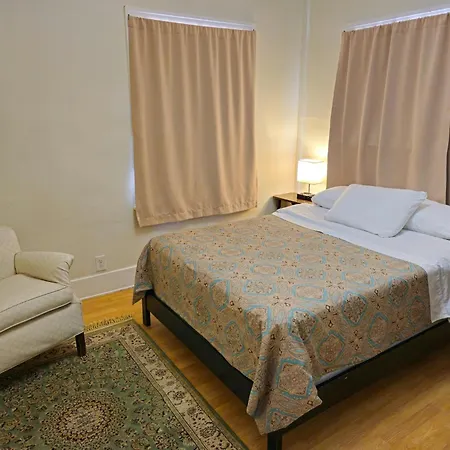 Orange Drive Hostel (Adults Only)-2