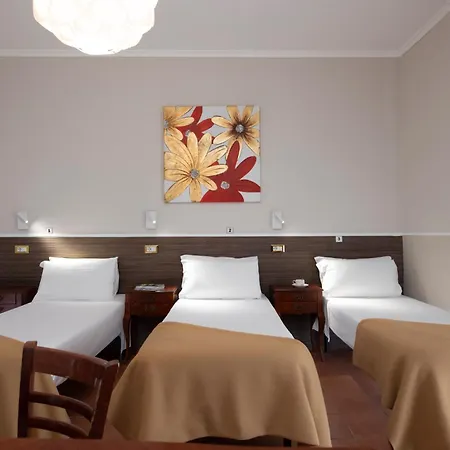 Budget Rooms Des Arts-2
