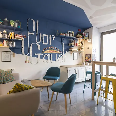 Factory Hostels Barcelona-3