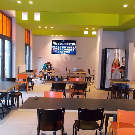 Brxxl 5 City Centre Hostel-2