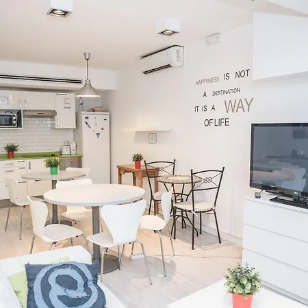 Rocket Hostels Gracia-2