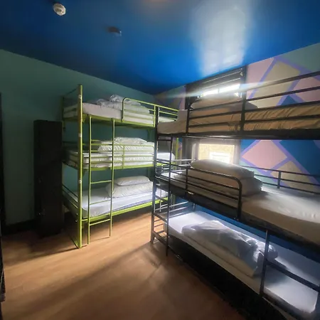 The Phoenix Hostel Paddington-2