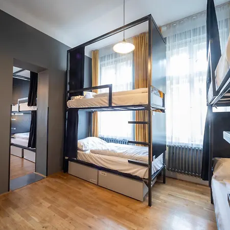 Czech Inn-3