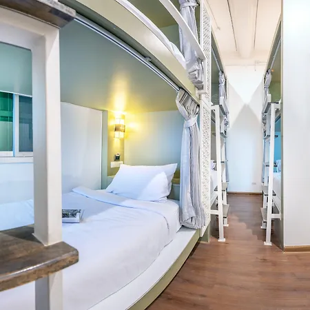 Ama Hostel Bangkok-3