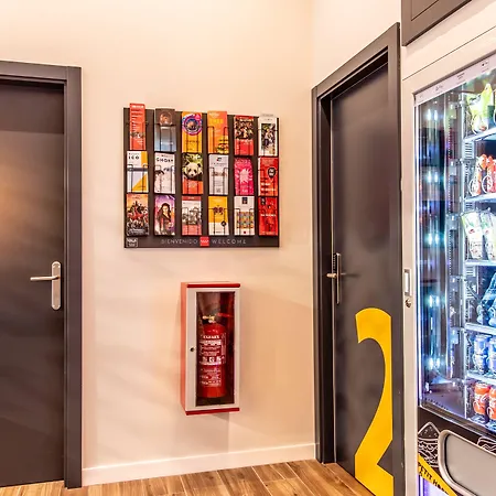 Petit Hostel La Latina (Adults Only)-2