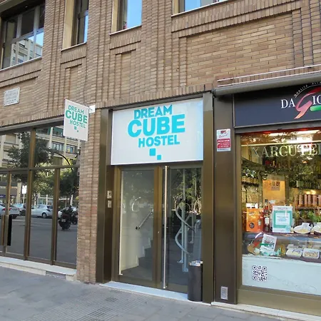 Dream Cube Hostel-3
