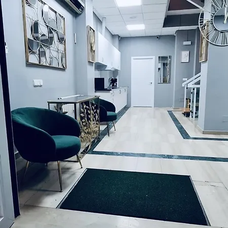 Hostel 165-3