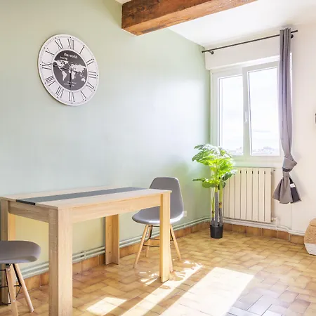 Hostel Ambassade Bretonne Vieux-Port-2