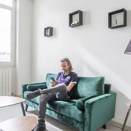 Hostel Ambassade Bretonne Vieux-Port-3