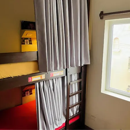 Pariwana Hostel Lima (Adults Only)-2