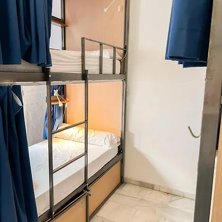 The Nomad Hostel&Pension-2