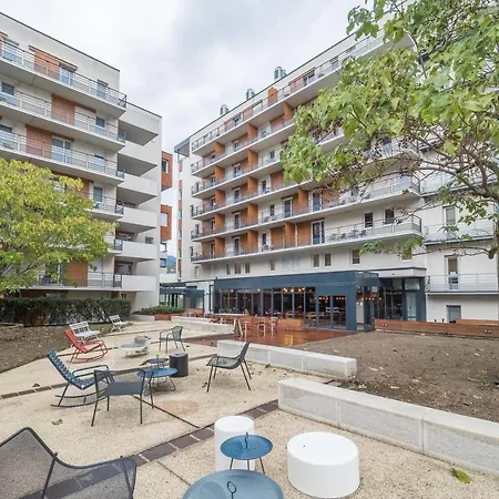 Le Hüb - Grenoble-2